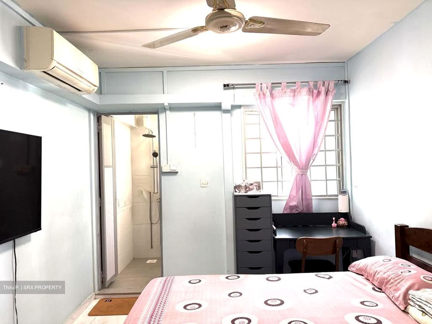 Blk 249 Jurong East Street 24 (Jurong East), HDB 3 Rooms #593100891